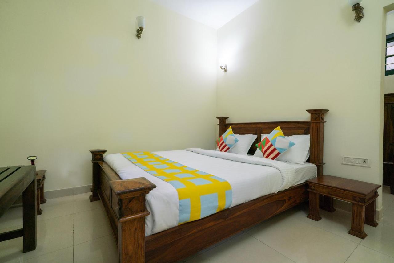 Oyo Home 63551 Pleasant Stay Near Fort Kochi Beach ภายนอก รูปภาพ